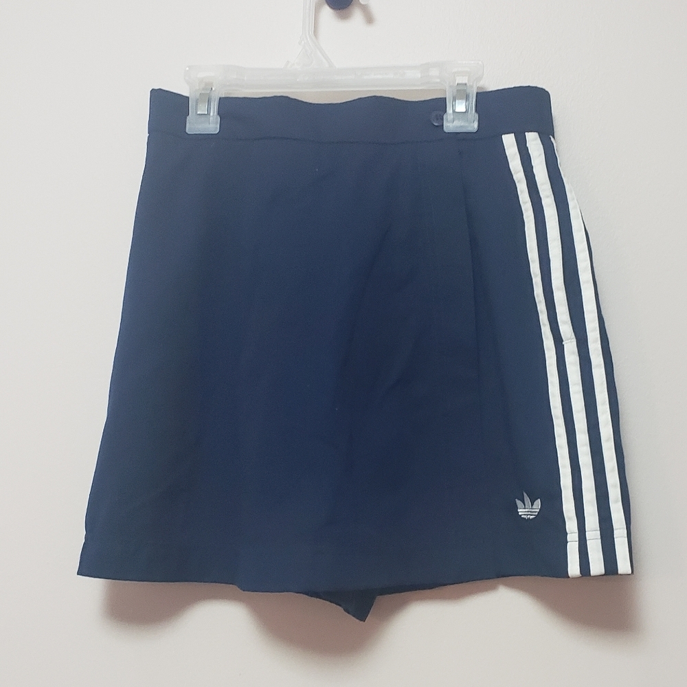 Vintage 3 Striped Navy Skort 10
